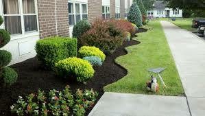 Cleveland Landscaping Services, Landscape Bed Edging, Mulching and Spring Yard Cleanups