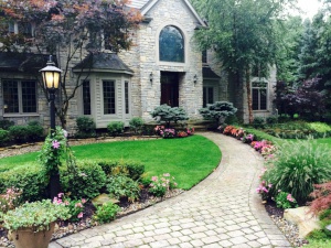 Cleveland Landscaping Spring Yard Clean-up