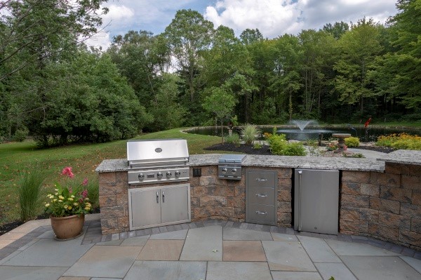 Cleveland Area Backyard BBQ, Kitchen & Landscape Adds Value to Your Property