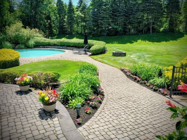 Cleveland Area Landscaping with Hardscapes in the Northeast Ohio Summertime