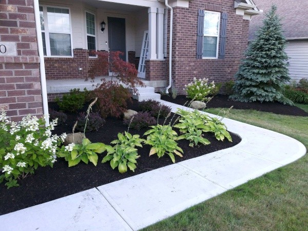 Cleveland Area Landscape Mulch Installation Services