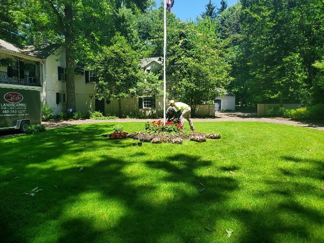 Cleveland Area Landscape Lawn Care Services