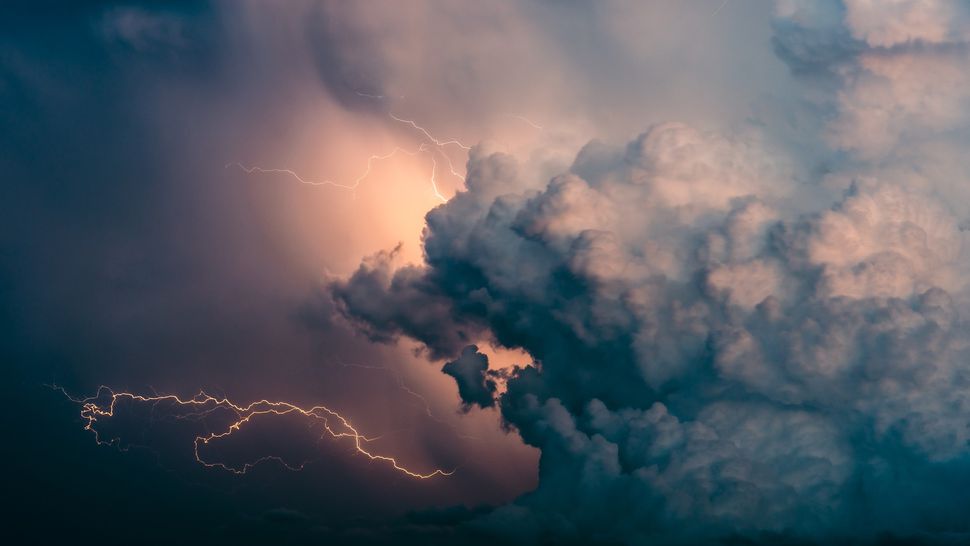 Cleveland Area Landscape Yard Maintenance Tips for Stormy Weather