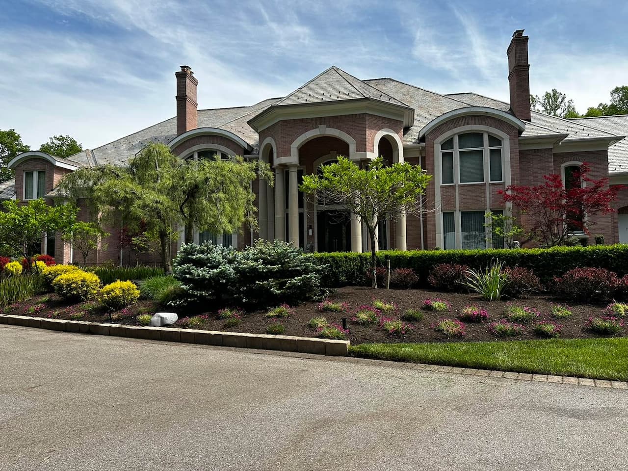 Cleveland Area Landscape Projects to Improve Front Yard in Northeast Ohio